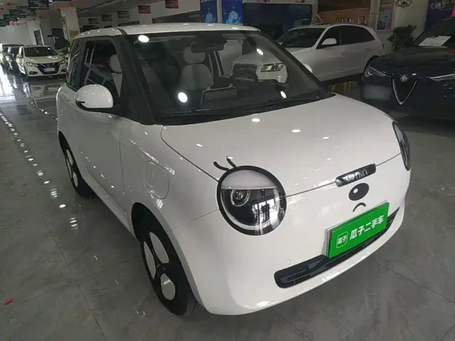 Changan Lumin — Фото автомобиля 3