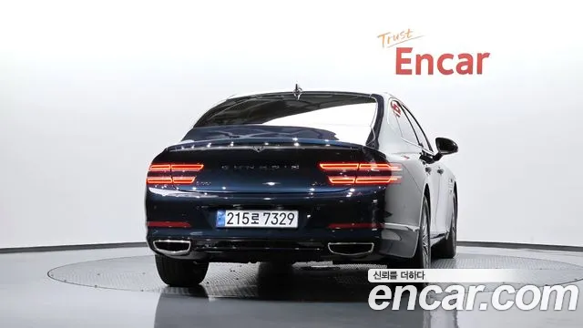 Genesis G80 RG3 — Фото автомобиля 4