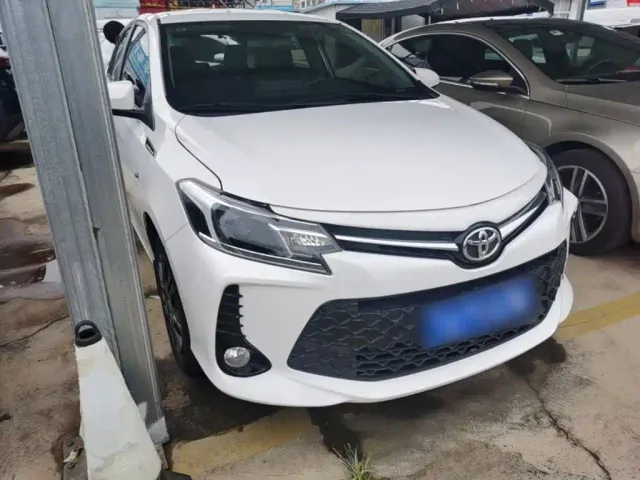 Toyota Vios FS — Фото автомобиля 3