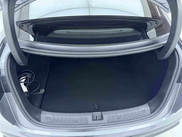 BYD Qin L — Фото автомобиля 18