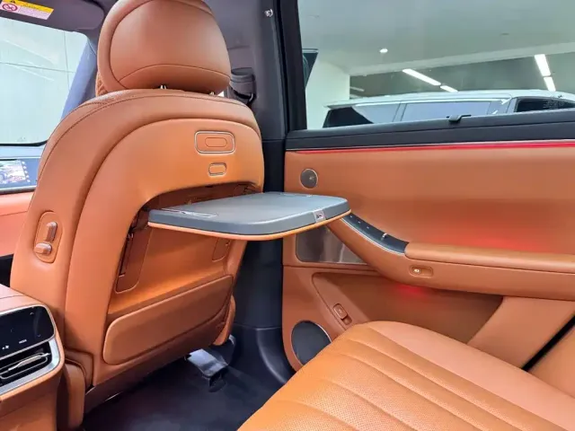 AITO Wenjie AITO M7 2026 Extended Range Ultra AWD 5-Seater — Фото автомобиля 14