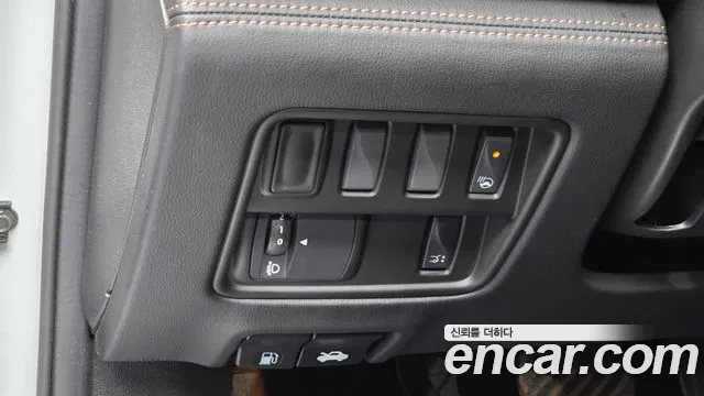 Renault-KoreaSamsung QM6 Новый QM6 2.0 GDe Première 2WD — Фото автомобиля 12