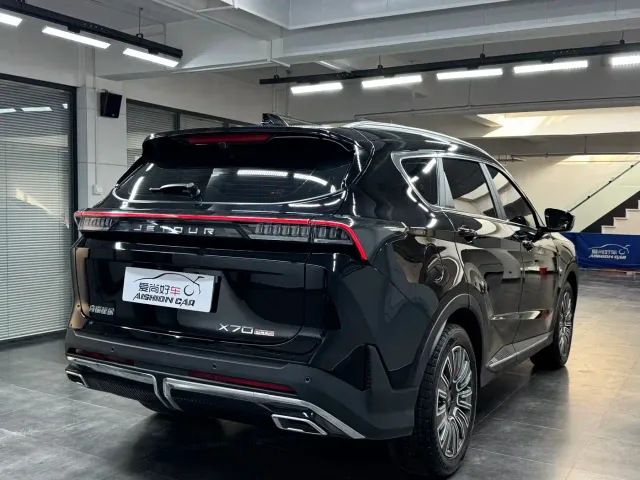 Jetour X70 Plus — Фото автомобиля 7