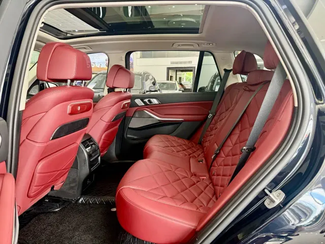 BMW X5 — Фото автомобиля 6