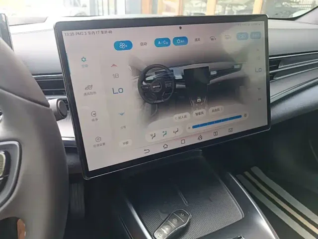 BYD Seal — Фото автомобиля 12