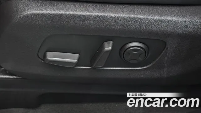 Kia Canival Carnival 4 поколение Бензин 9 мест Noblesse — Фото автомобиля 28
