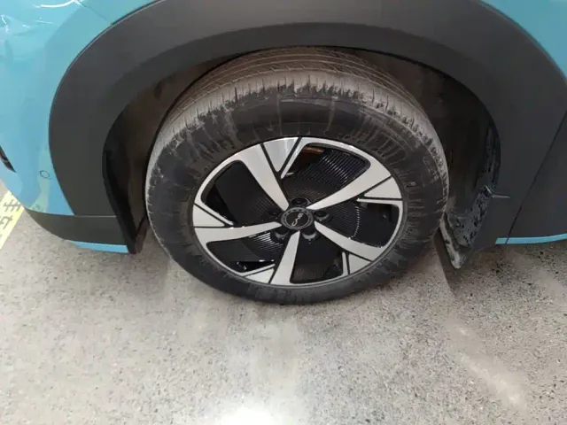 BYD Sealion 05 EV — Фото автомобиля 22