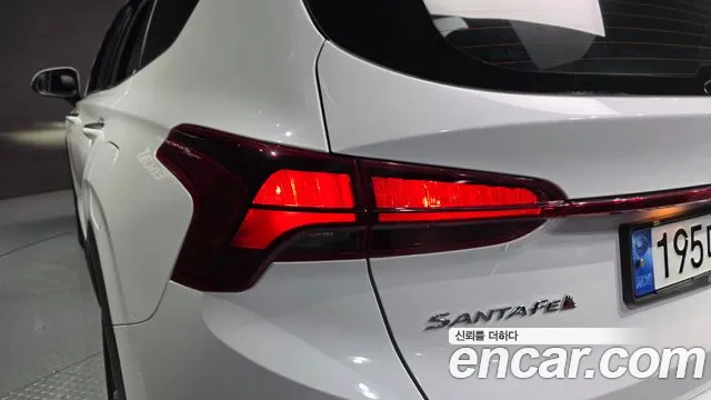 Hyundai Santafe Новый Santa Fe Дизель 2.2 2WD — Фото автомобиля 19
