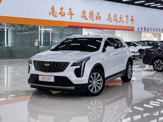 Cadillac XT4 — Фото автомобиля 3