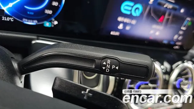 Mercedes-Benz EQB X243 — Фото автомобиля 12