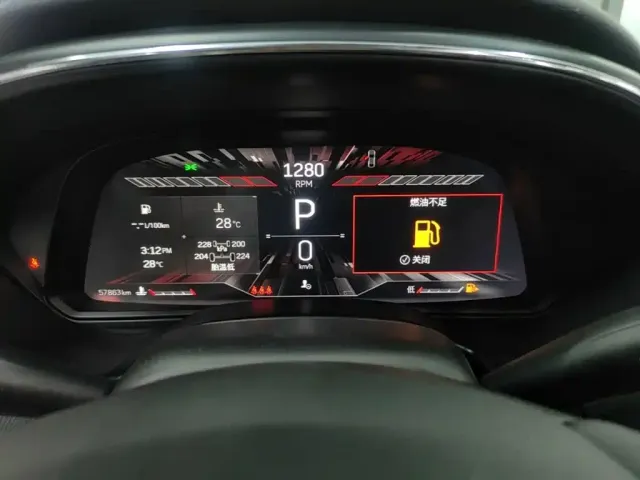 Cadillac CT5 — Фото автомобиля 11