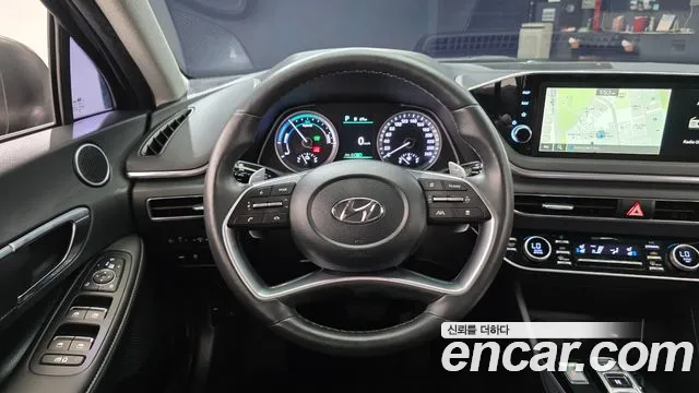 Hyundai Sonata — Фото автомобиля 11