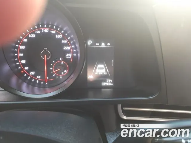 Hyundai AVANTE Avante (CN7) 1.6 LPi (Для проката) — Фото автомобиля 20