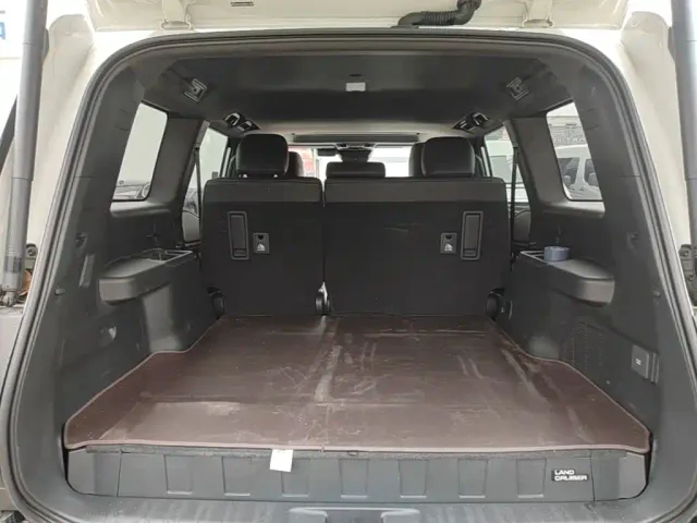 Toyota Prado — Фото автомобиля 14