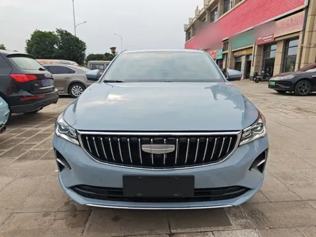 Geely Emgrand — Фото автомобиля 2
