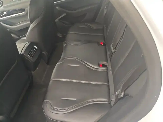 BYD Qin PLUS — Фото автомобиля 16