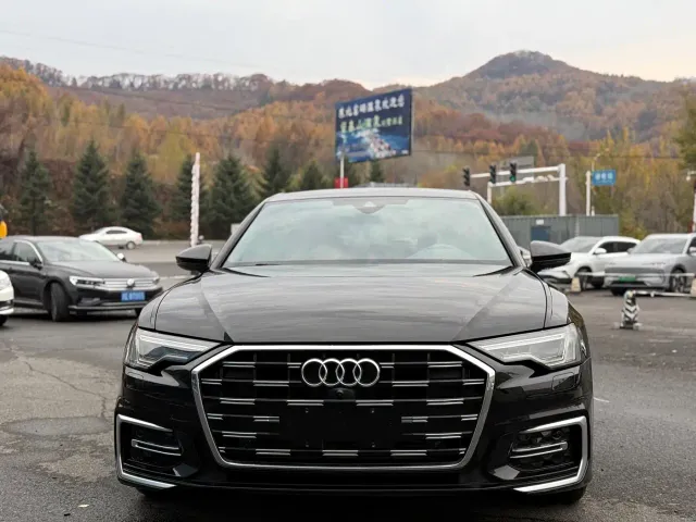 Audi A6L — Фото автомобиля 2