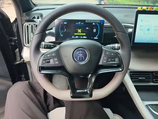 BYD Song Pro — Фото автомобиля 10
