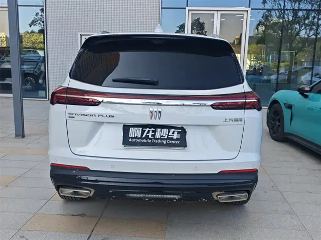 Buick Envision Plus — Фото автомобиля 4
