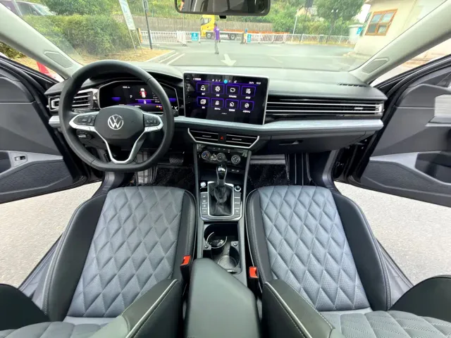 Volkswagen Sagitar — Фото автомобиля 9