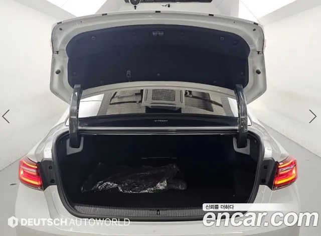 Renault Korea SM6 SM6 (New) — Фото автомобиля 19
