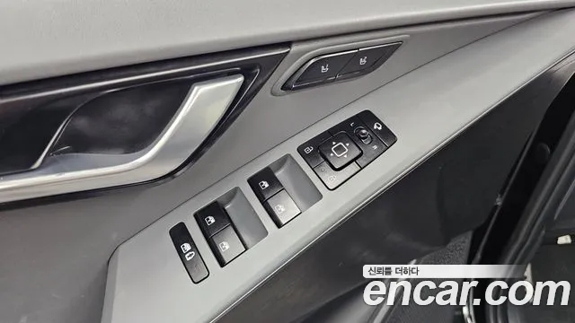 Kia Niro The All New Niro Signature — Фото автомобиля 15