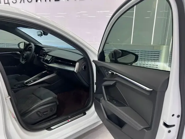 Audi Audi A3 2023 A3L Limousine 35 TFSI Luxury Sport — Фото автомобиля 18