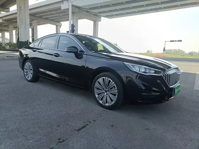 Hongqi H5 — Фото автомобиля 3
