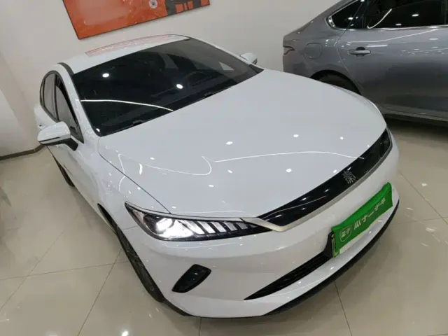 BYD Qin PLUS — Фото автомобиля 3