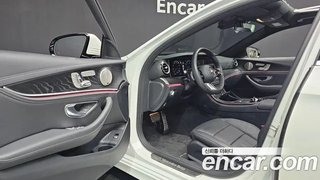 Mercedes-Benz E-Class W213 — Фото автомобиля 15