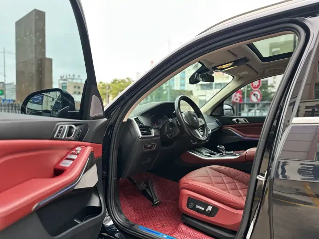 BMW X5 — Фото автомобиля 7
