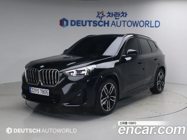 Фотография автомобиля — BMW X1 U11