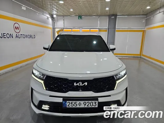 Kia Sorento Sorento 4-е поколение Бензин 2.5T 2WD — Фото автомобиля 2