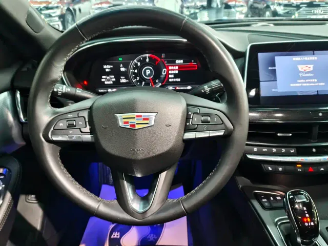 Cadillac CT5 — Фото автомобиля 13