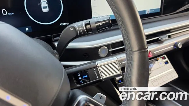 Hyundai Grandeur GN7 — Фото автомобиля 9