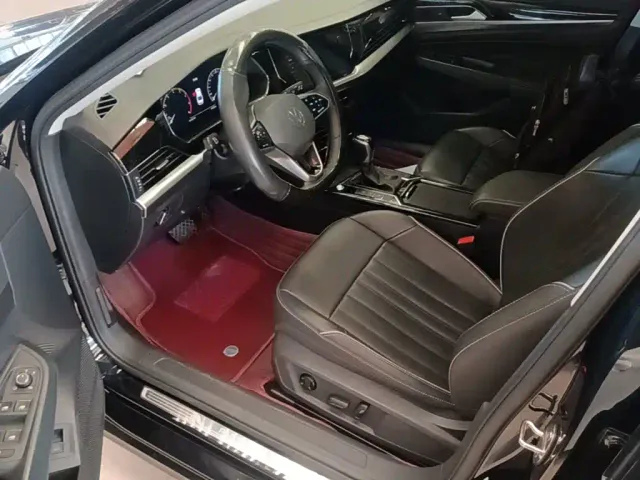 Volkswagen Passat — Фото автомобиля 14