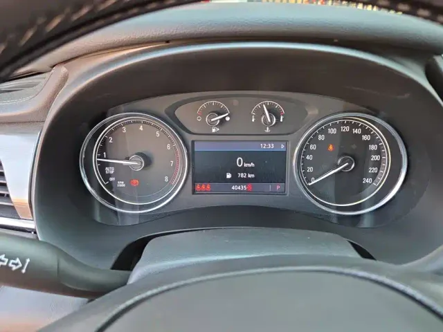 Buick LaCrosse — Фото автомобиля 14