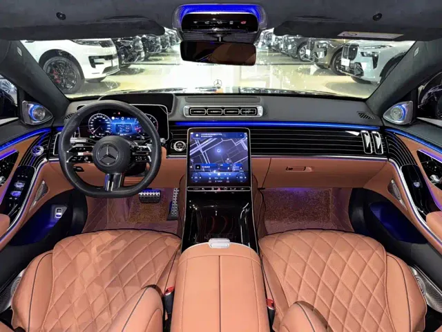 Mercedes-Benz S-Class — Фото автомобиля 16