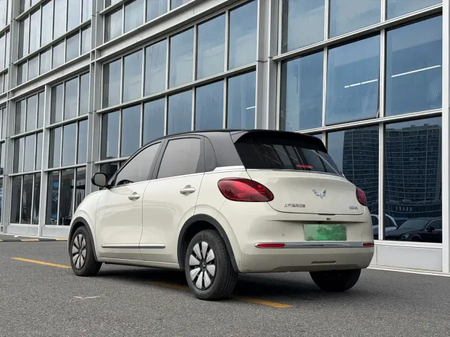 Wuling Bingo — Фото автомобиля 4