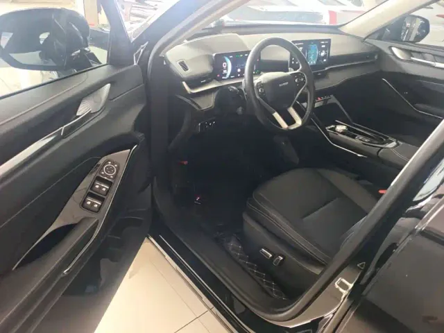 Haval H6 — Фото автомобиля 15