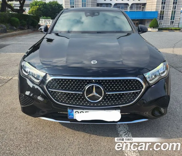 Фотография автомобиля — Mercedes-Benz E-Class W214