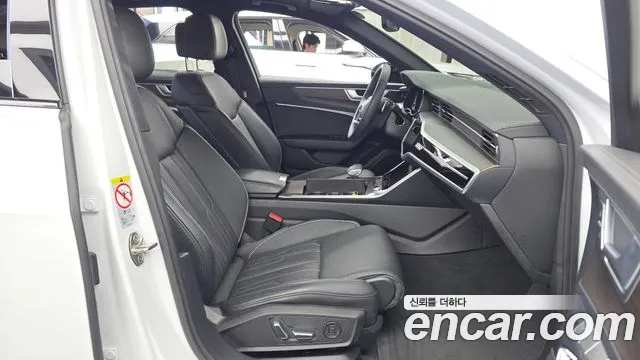 Audi A6 C8 — Фото автомобиля 11