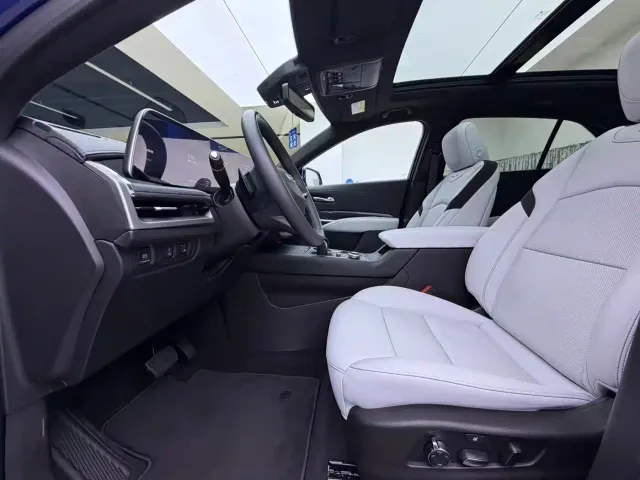 Cadillac XT4 — Фото автомобиля 8