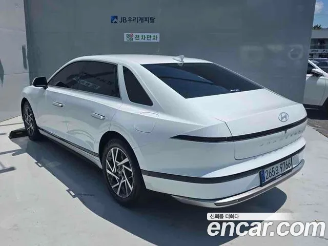Hyundai Grandeur GN7 — Фото автомобиля 8