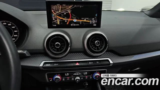 Audi Q2 35 TDI Premium — Фото автомобиля 13