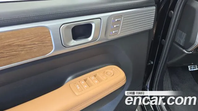 Hyundai Santa Fe MX5 — Фото автомобиля 28