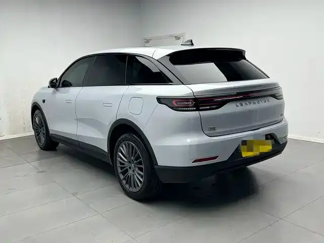 Leapmotor C11 — Фото автомобиля 4