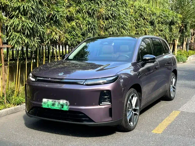 Фотография автомобиля — Leapmotor C10