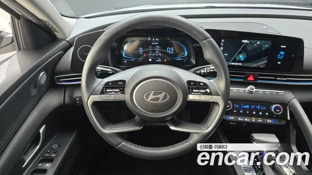 Hyundai AVANTE Новый Avante (CN7) — Фото автомобиля 13