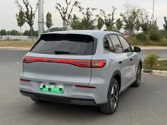Geely Galaxy E5 — Фото автомобиля 11